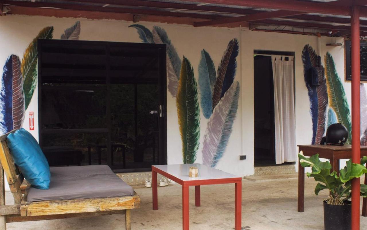 See-Kee-Hor Cafe And Hostel Siquijor Exterior foto
